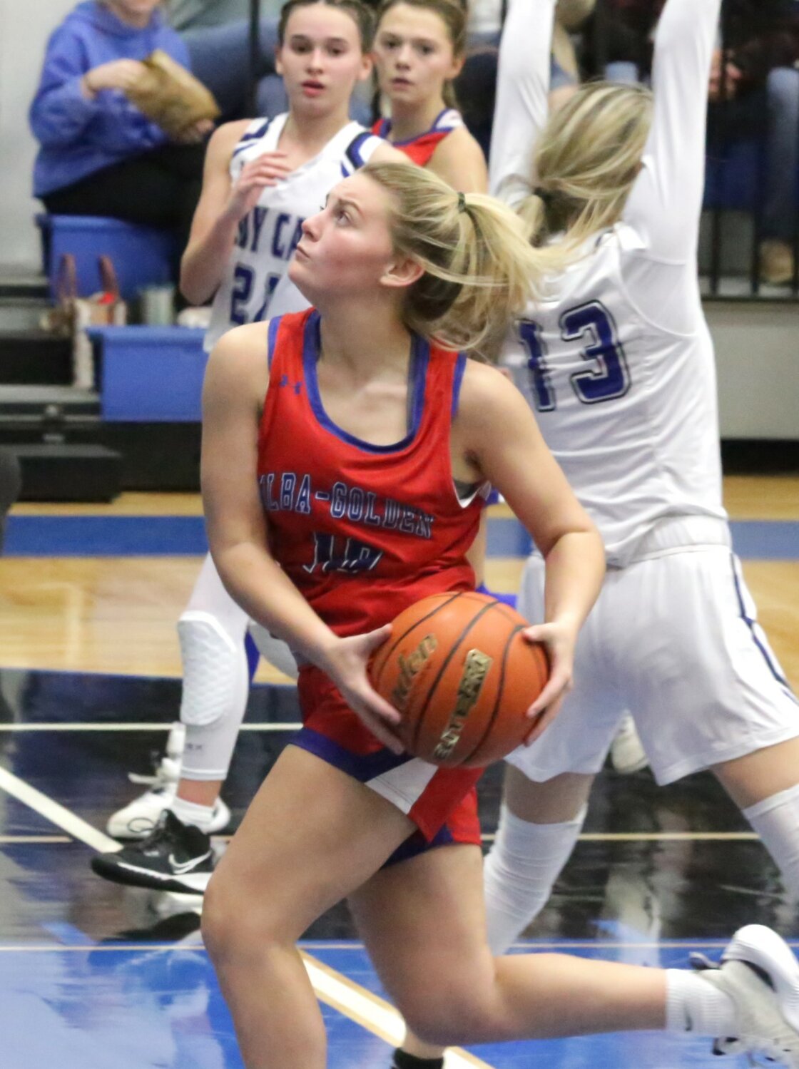 Lady Panther Kayleigh Logan bonds past the opposition on the way to the basket.